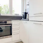 Schiffbek Holiday home *