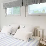 Holiday home Schiffbek *